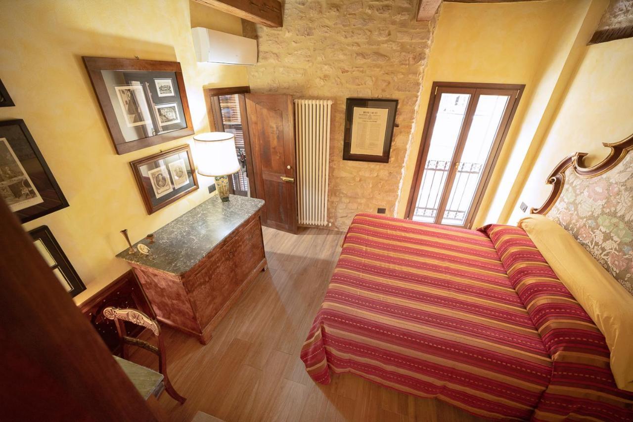 Degli Alessandri House Sassoferrato Екстериор снимка